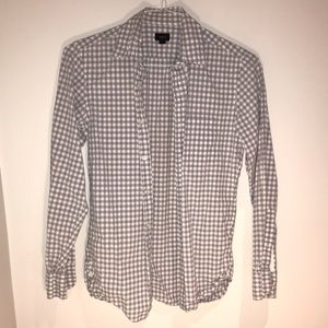 MENS JCREW BUTTON DOWN SHIRT. Plad Grey and White